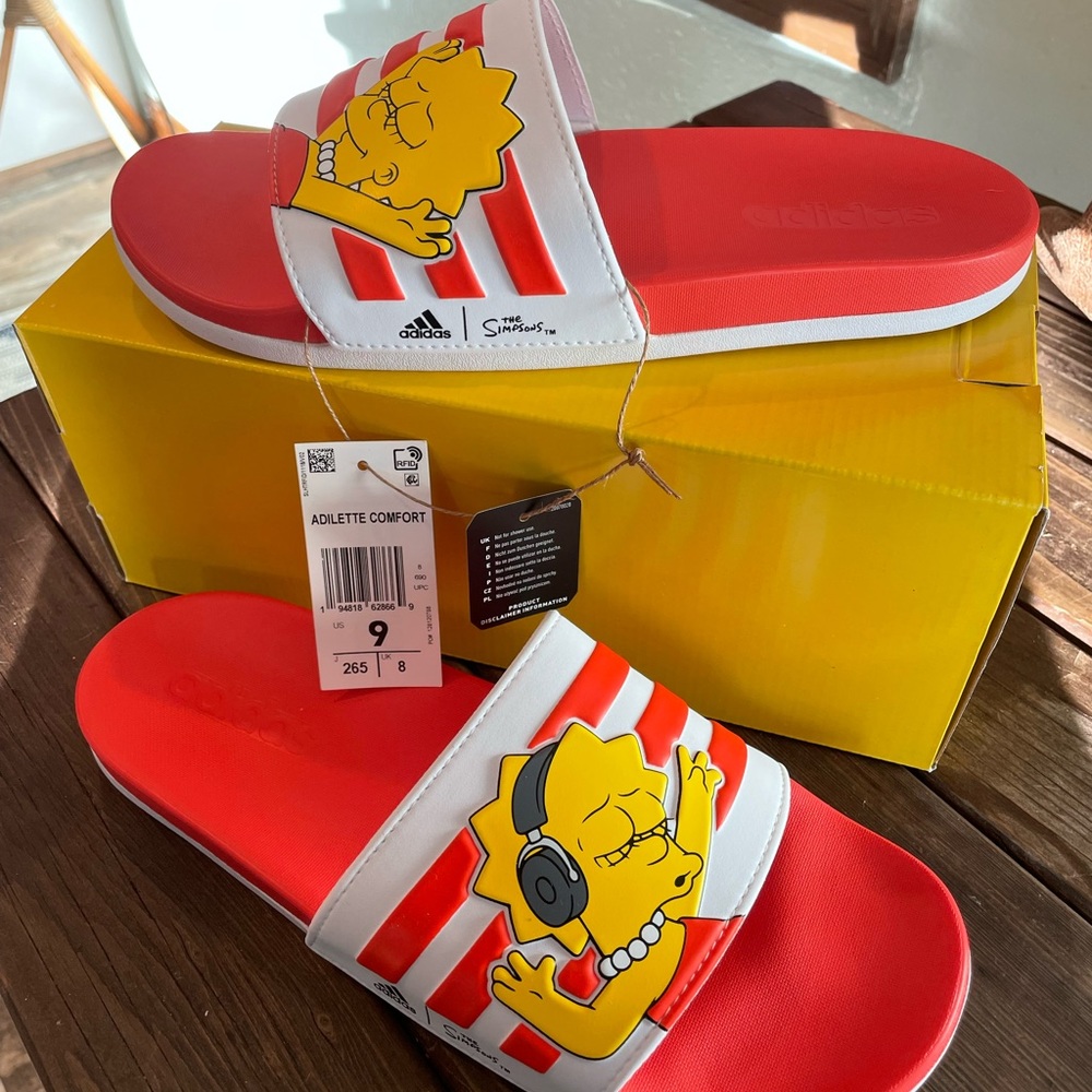 Adidas sliders, Lisa Simpsons NIB